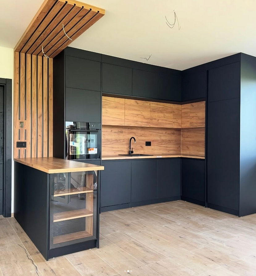 Screenshot 2026-04-16 at 00-33-57 Instagram